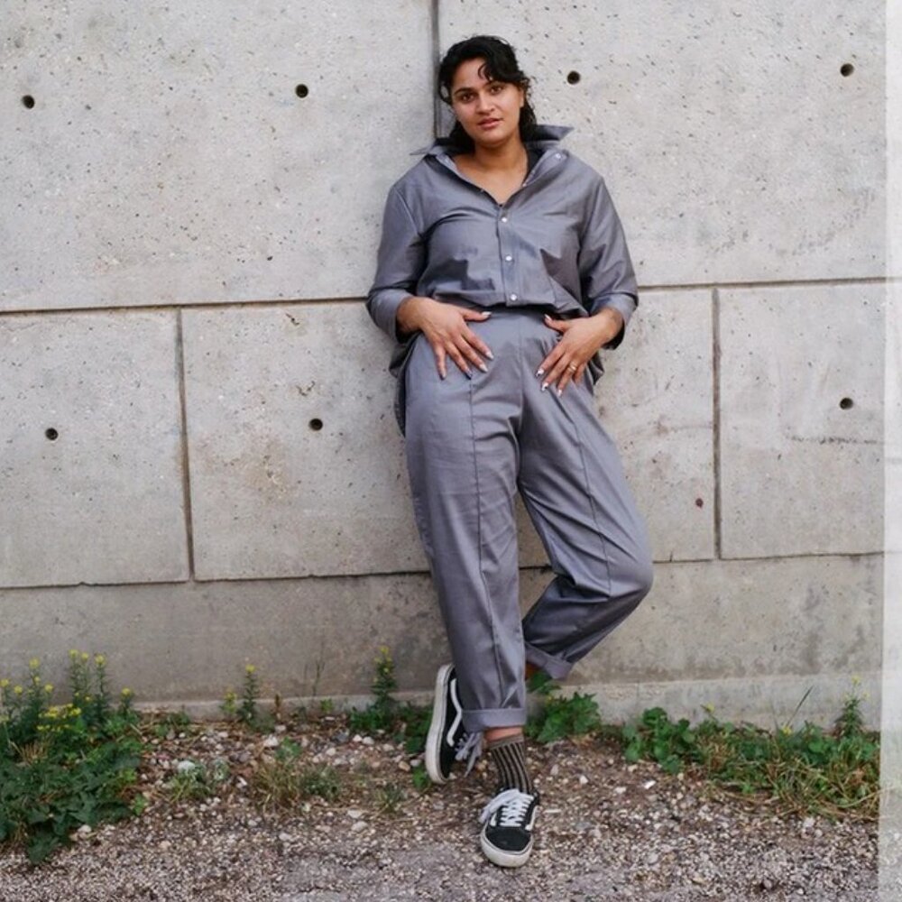 tony chesnut pearl trousers in steel